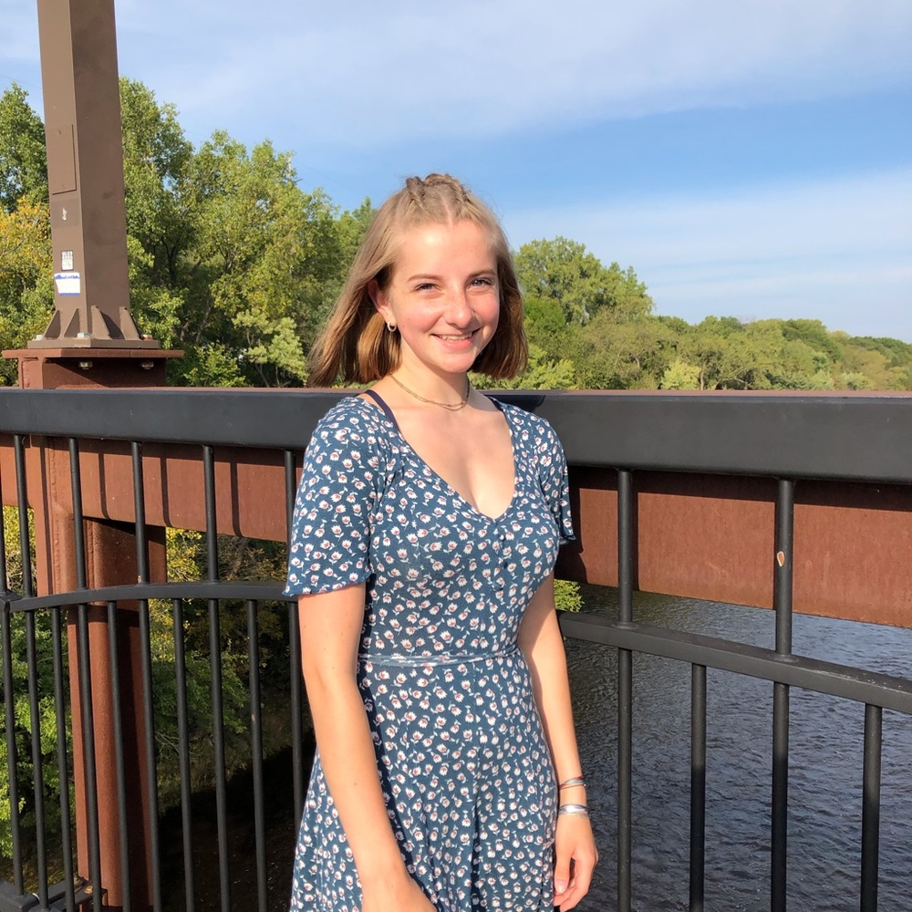 Meet your Posher, Cassie